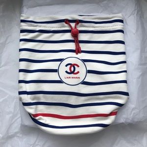 CHANEL Drawstring Bucket Bag GWP